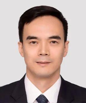 中央组织部决定王嘉君从中国五矿到中国邮政任总会计师